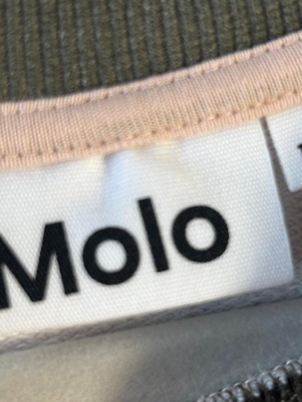 Molo Floral Print Sweatshirt – Olive Green Multicolour – Size 152 / Approx. 11–1 - Picture 4 of 4